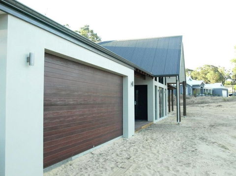 Distinguished Constructions Pty Ltd - Builders Adelaide 1