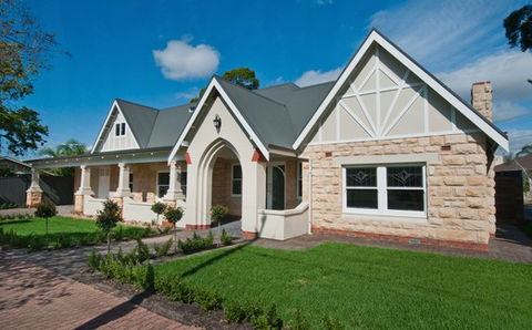 Luxury Built - Builders Adelaide 2
