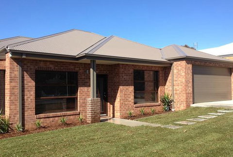 Adrian Bassett Homes - Builders Adelaide 0